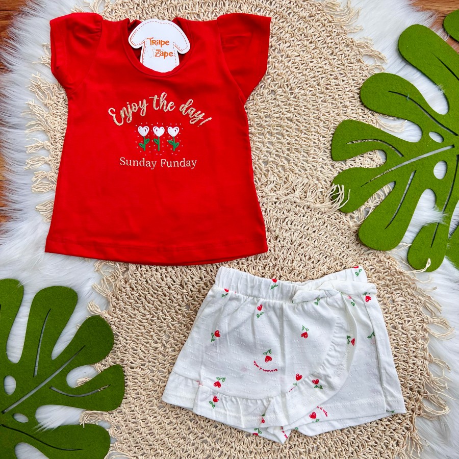 Conj. Blusa Enjoy the Day e Short Flores de Corações - Vermelho